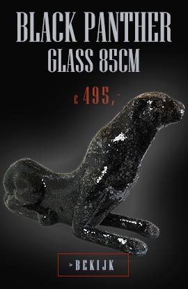 Zwarte panter glassculptuur