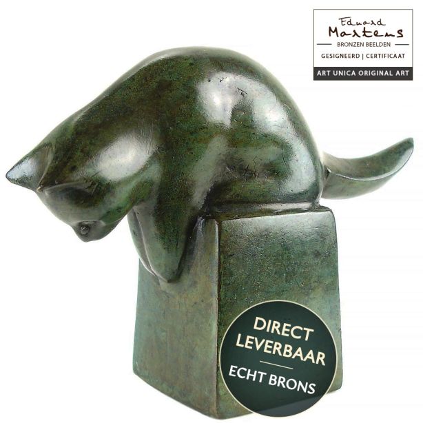 Bronzen beeldje Poes op sokkeltje 
