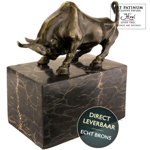 Bronzen beeld Bull stier op sokkel