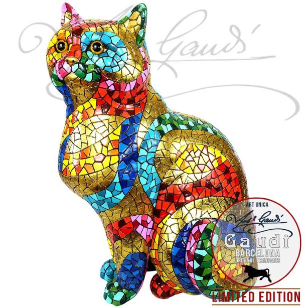 Poes beeld Gaudi groot